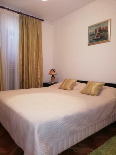 Hostal Rooms Radic