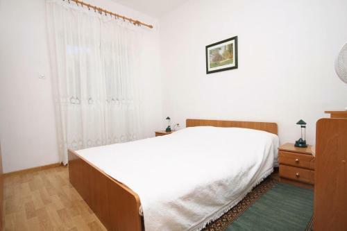 Apartment Pag 528b