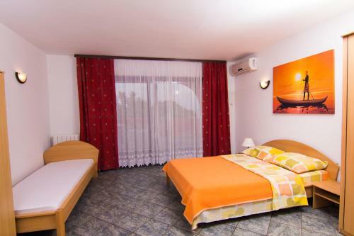 Hostal Apartmani ?u?i?