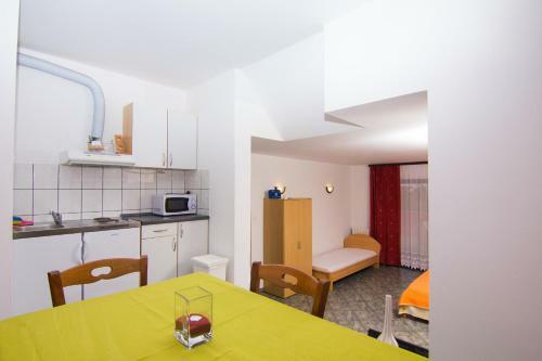 Hostal Apartmani ?u?i?