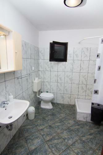Hostal Apartmani ?u?i?