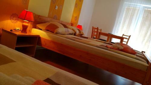 Hostal Rooms Ana