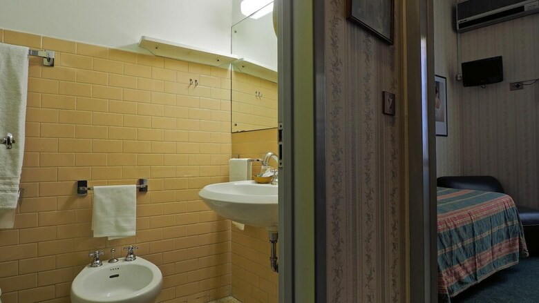 Hotel London