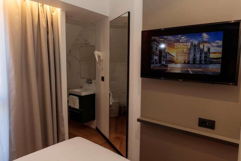 Hotel London