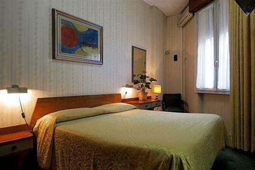 Hotel London