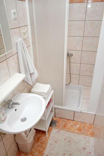 Apartment Punat 5344d