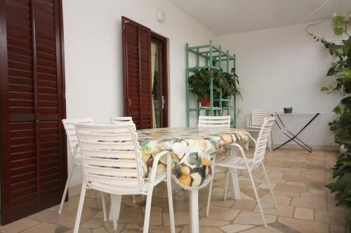 Apartment Supetar 5667a