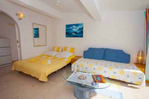 Apartments Villa Jarak
