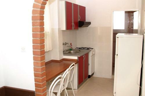 Apartments With A Parking Space Gradac (Makarska) - 5198