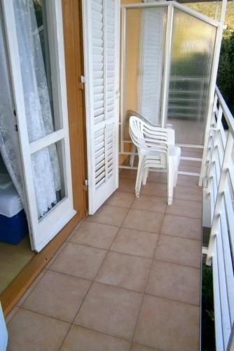 Apartments With A Parking Space Gradac (Makarska) - 5198