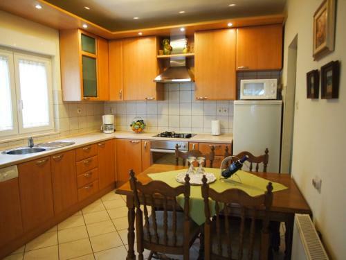 Hostal Apartment Nima Orebic