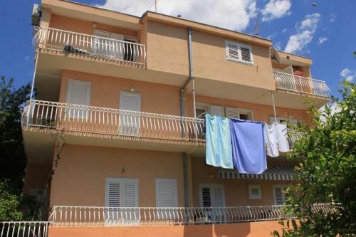 Apartment Podgora 2624b