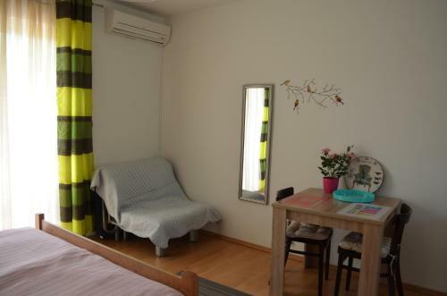 Apartments Mili