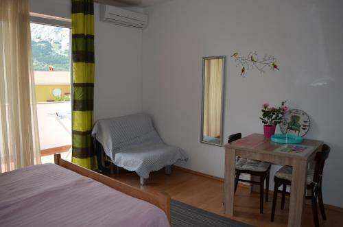 Apartments Mili
