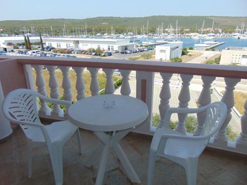 Bed & Breakfast Pansion Kardum