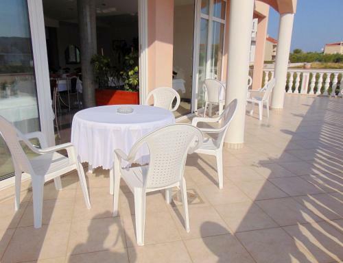 Bed & Breakfast Pansion Kardum