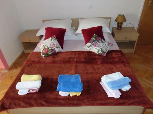 Apartamentos Studios Ravli? Marija