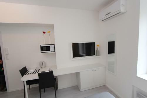 Apartments Simple Teslina