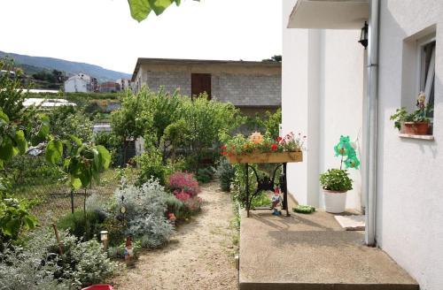 Apartamentos Studio Podstrana 4849a