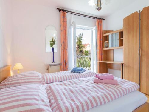 Three-bedroom Apartment Podstrana With Sea View 06