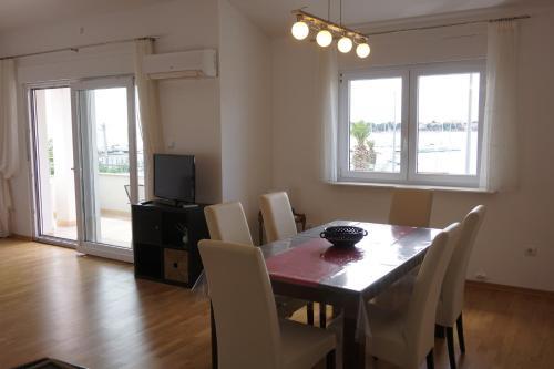 Stella Mare Apartments
