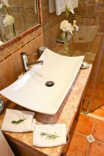 Quinta Bonita Luxury Boutique Hotel