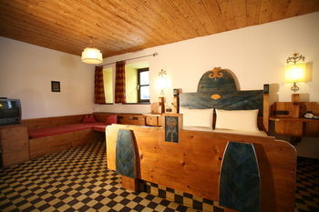 Schlosshotel Rosenegg