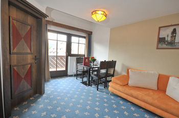Schlosshotel Rosenegg