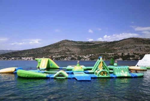 Hostal Apartments Villa Sirena