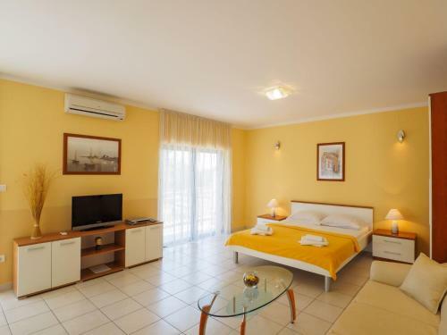 Apartamentos Villa Petra