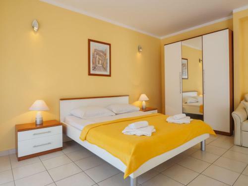 Apartamentos Villa Petra