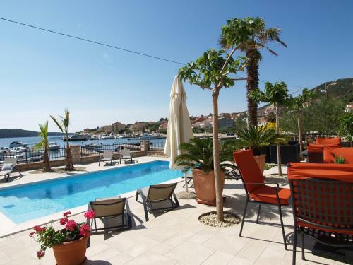 Apartments Villa Papalina 2