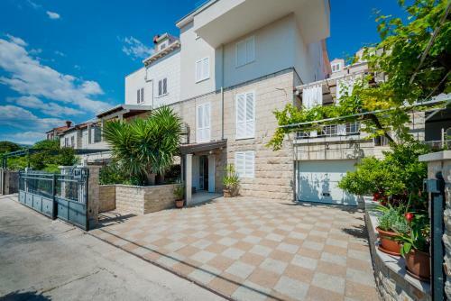 Hostal Superior Apartment Gravosa