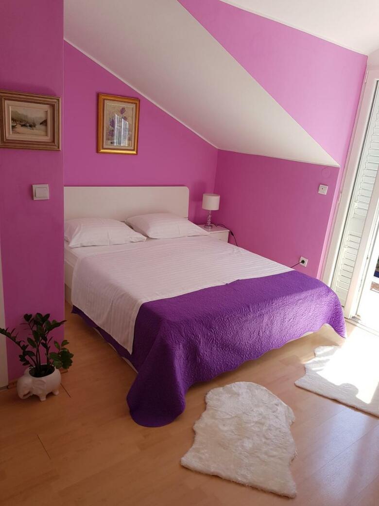 Hostal Guest House Avdic