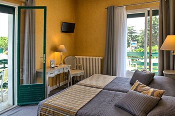 Hotel Des Pins
