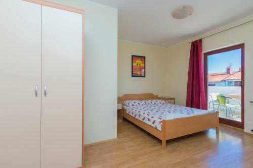 Milos Apartment