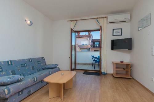 Milos Apartment