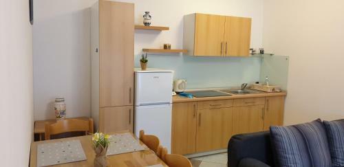 Milos Apartment