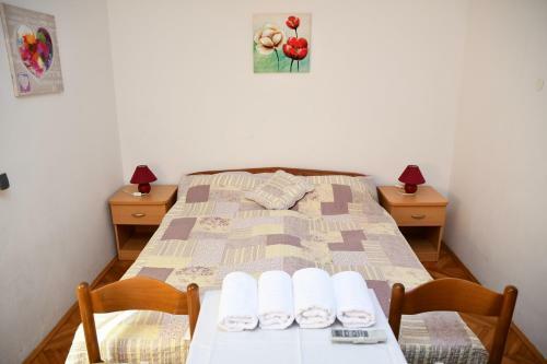 Apartments Josip