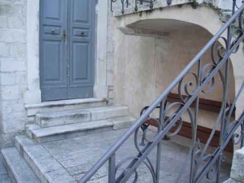 Hostal Old Town Suites