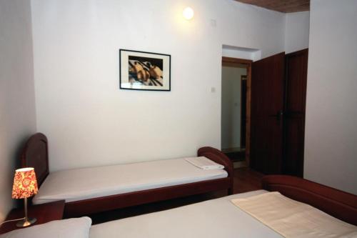 Apartment Supetar 5670a