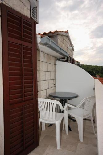 Apartment Supetar 5670a