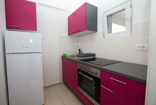 Apartments Dora