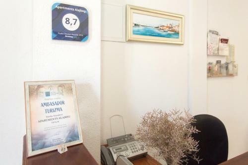 Apartments Alajbeg