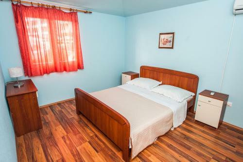 Apartments Alajbeg