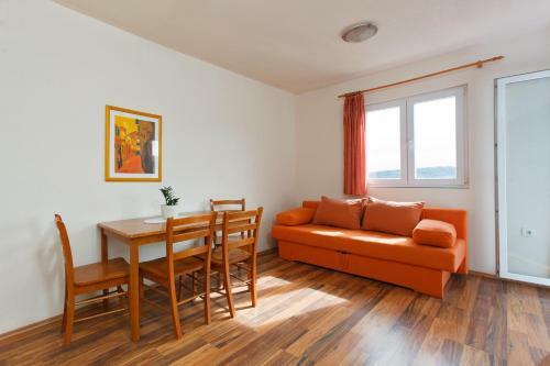 Apartments Alajbeg