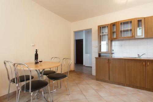 Apartments Alajbeg