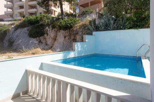 Apartments Alajbeg