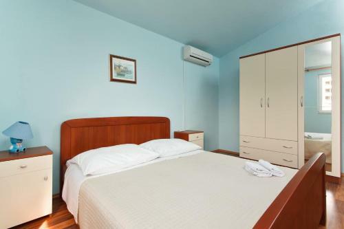 Apartments Alajbeg