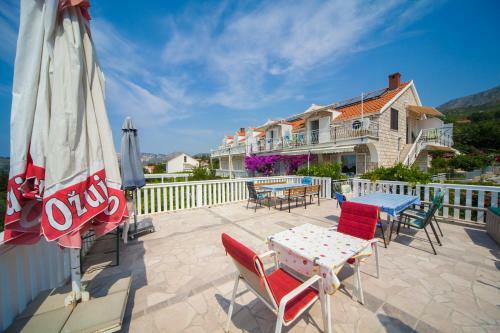 Apartments Galic